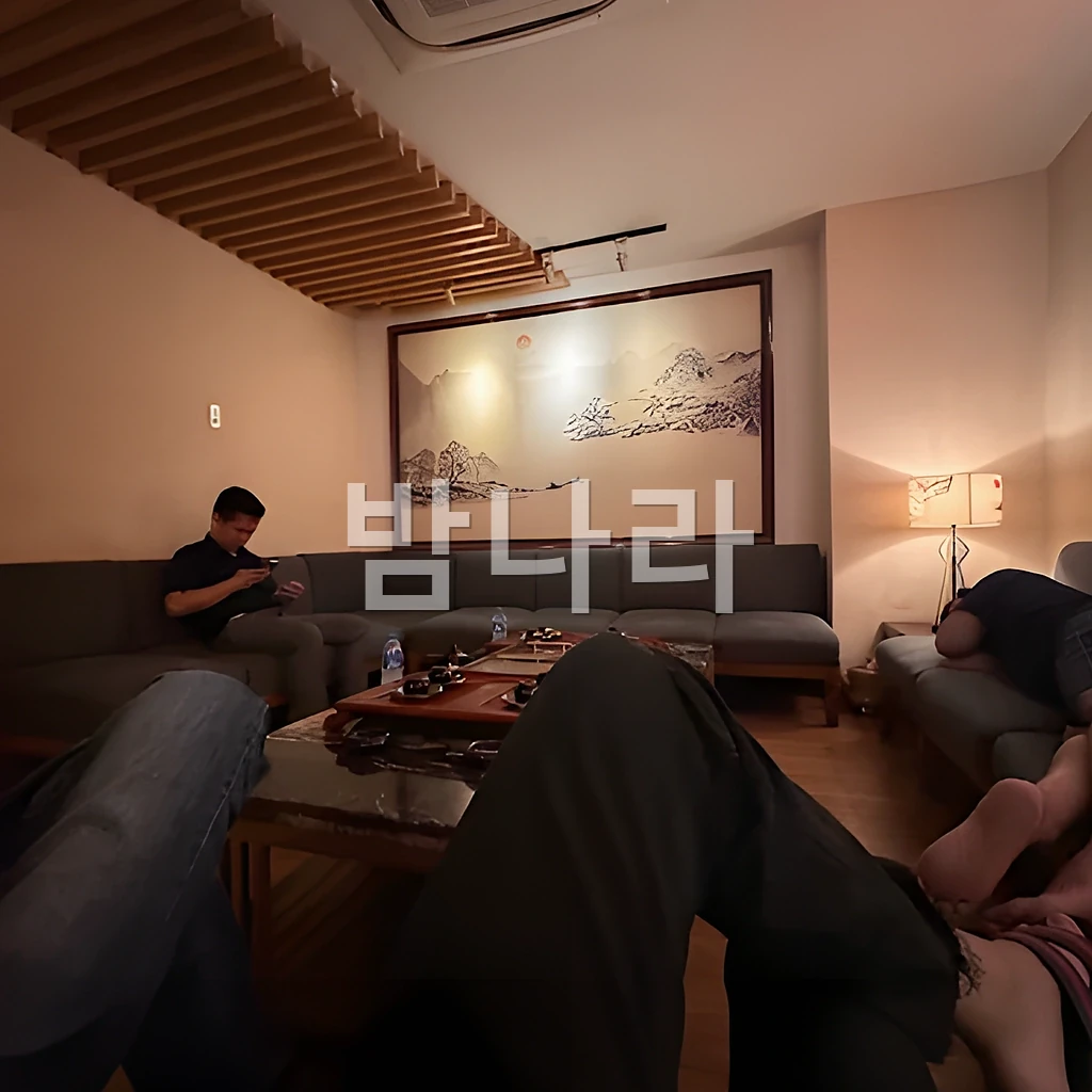 호치민 민땀 마사지 로비와 내관 분위기