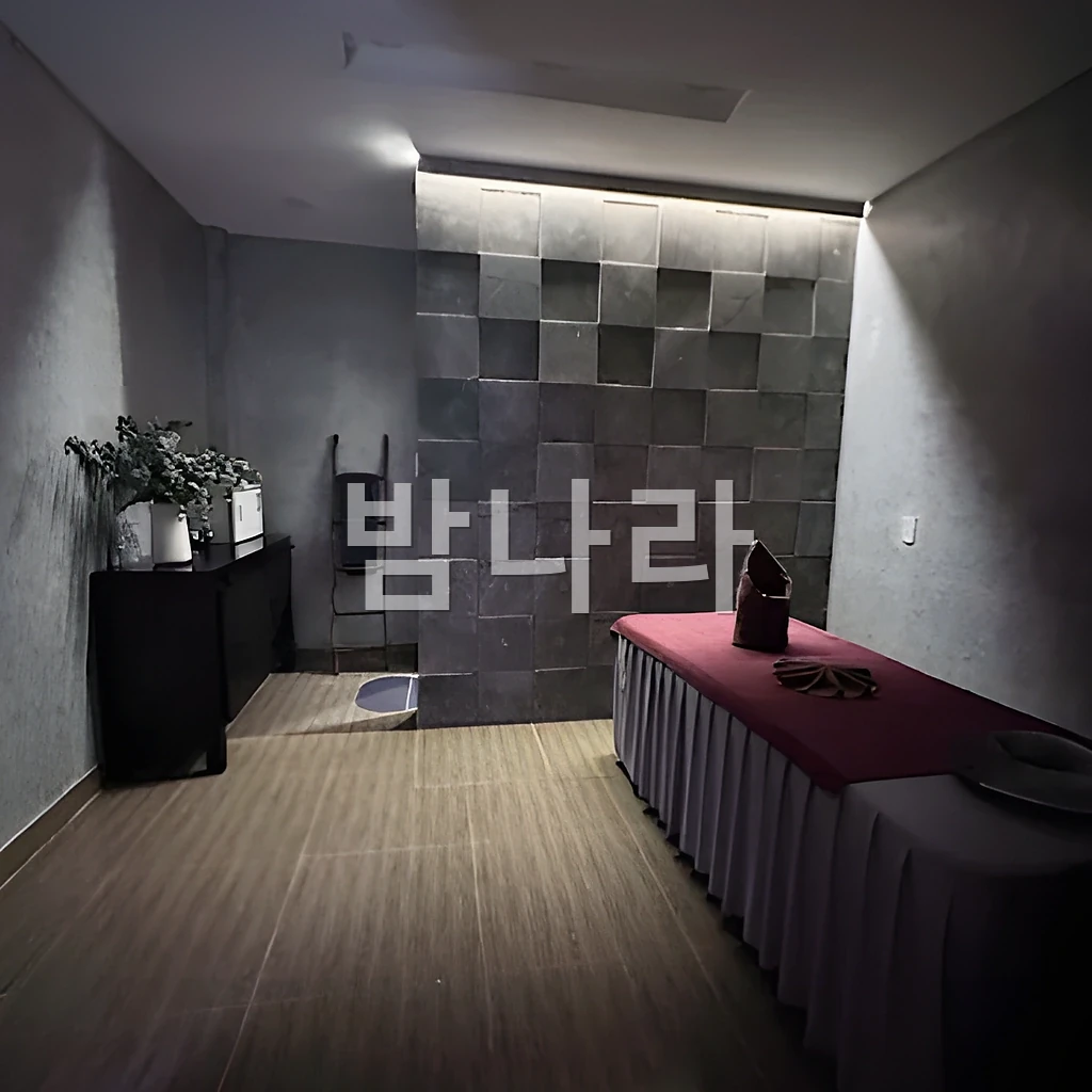 호치민 모네 스파 시설과 룸 분위기