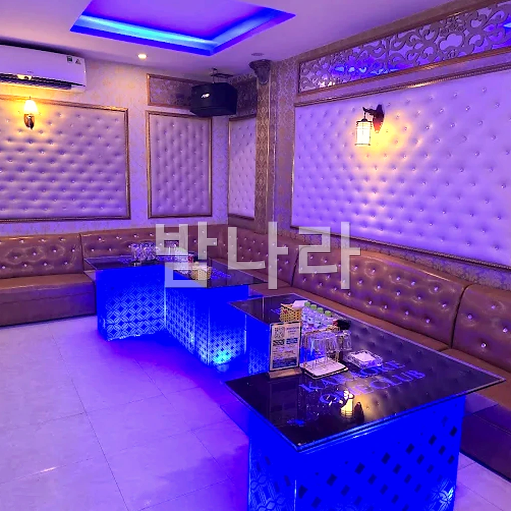 하노이 존슨 가라오케 룸별 화장실과 청결한 시설