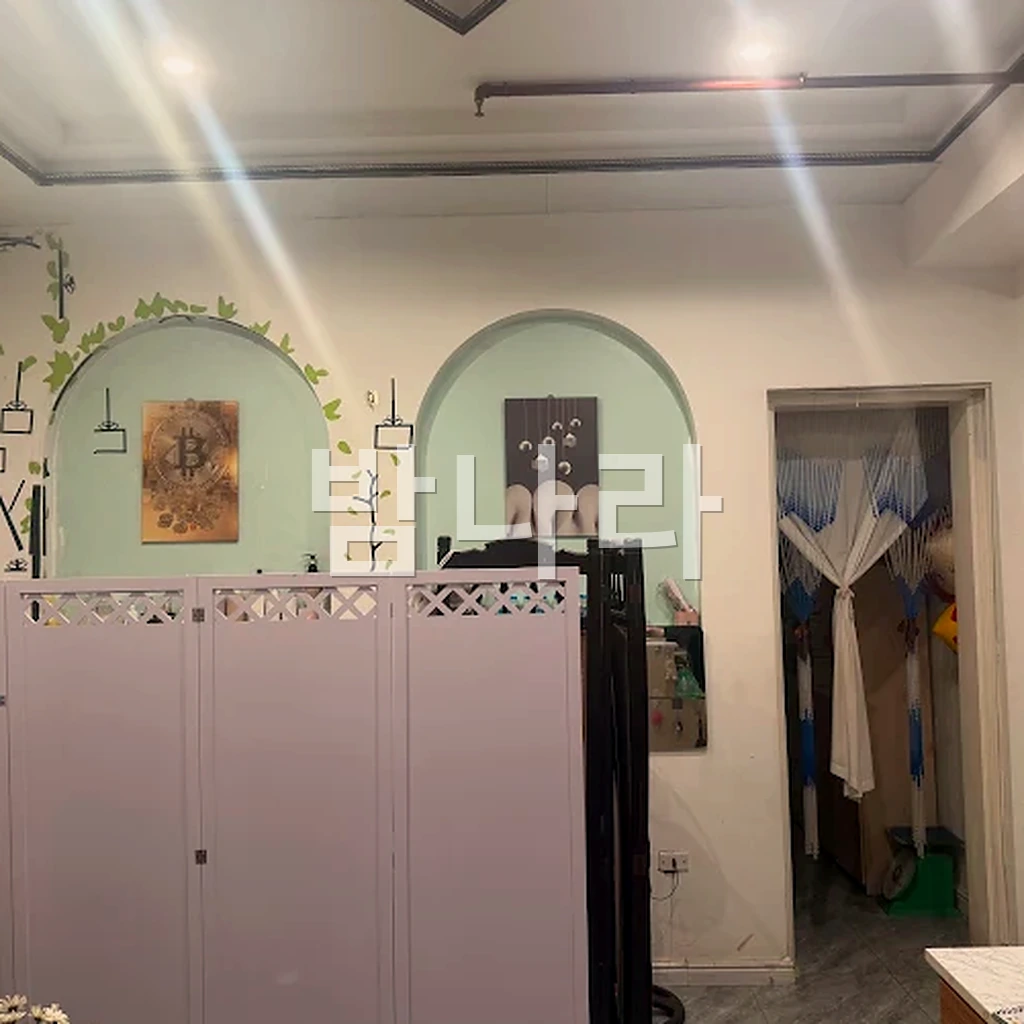 하노이 리스파 내부 룸과 월풀 시설 분위기