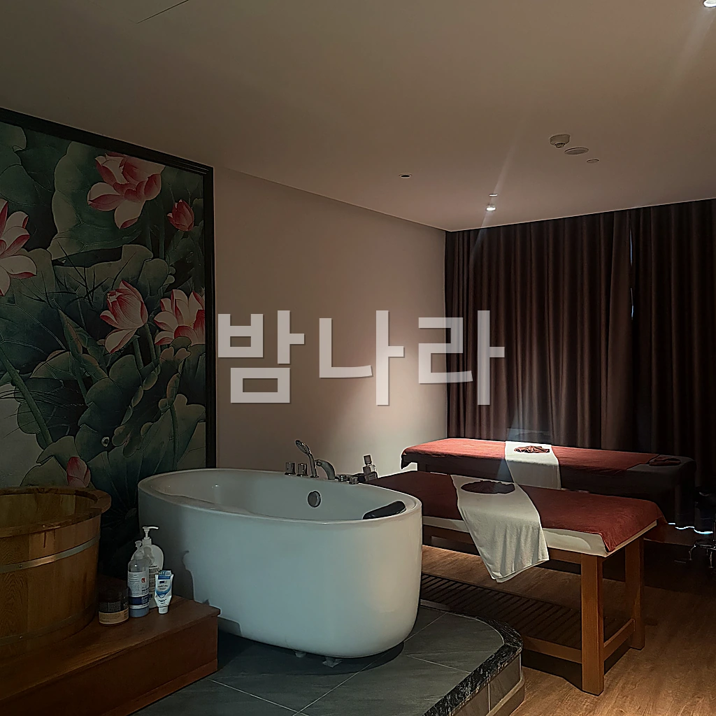 나트랑 황제 스파 샤워 부스와 욕실