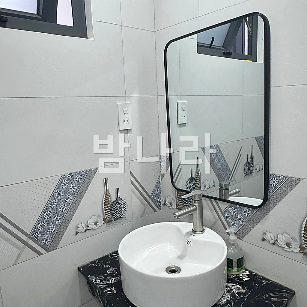 나트랑 비타민 스파 욕실 세면대