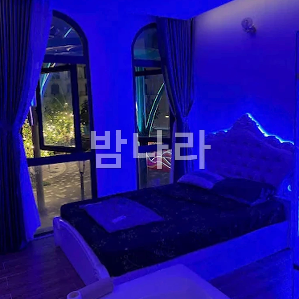 푸꾸옥 사쿠라 마사지 사우나를 갖춘 프라이빗룸 내부