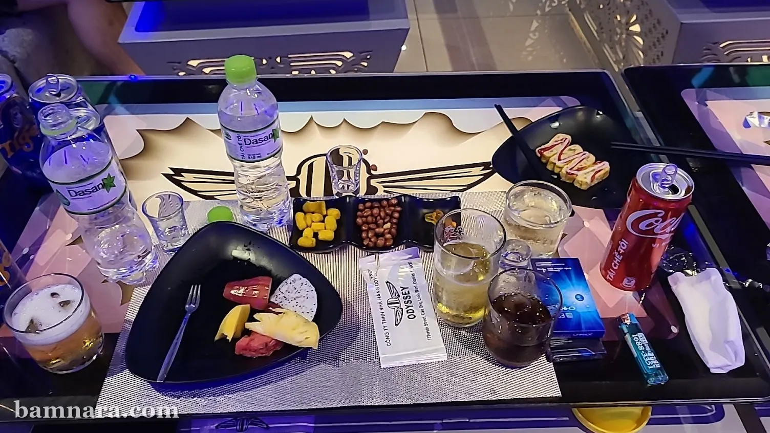 호치민 오디세이 테이블 세팅