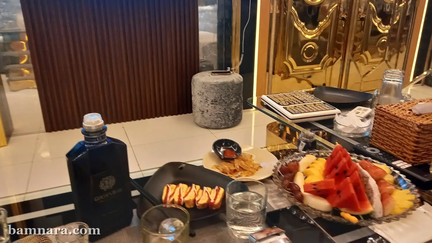 호치민 오디세이 테이블 세팅