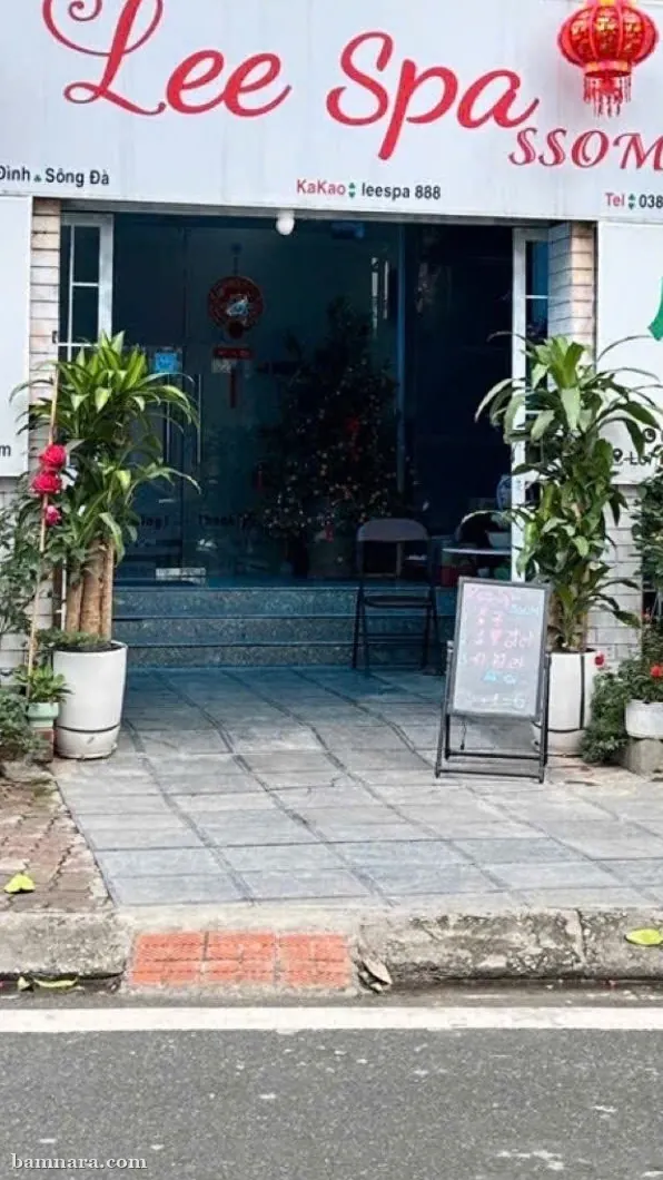 하노이 리스파 외관 간판