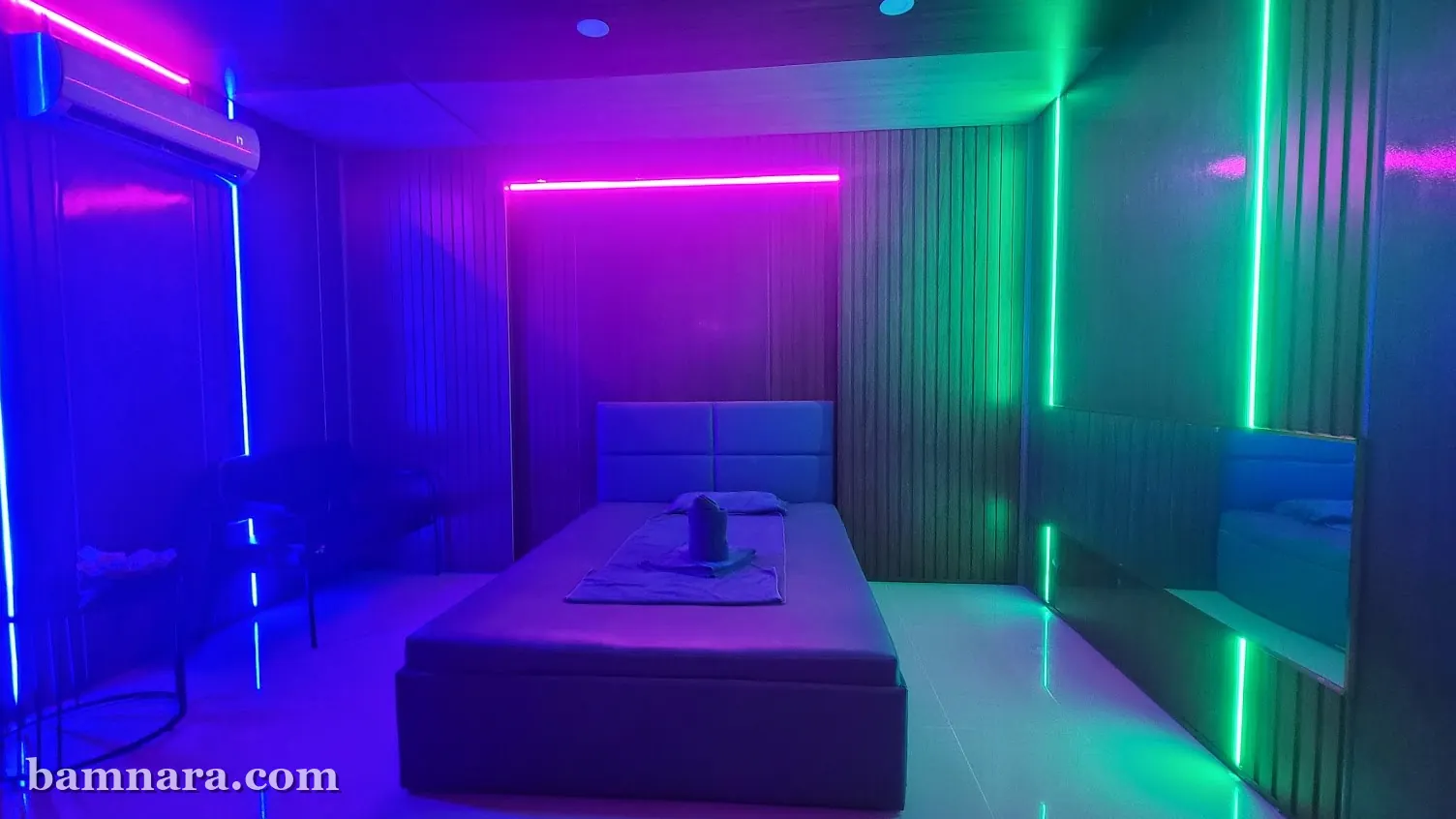호치민 윈디2 마사지 LED 조명룸